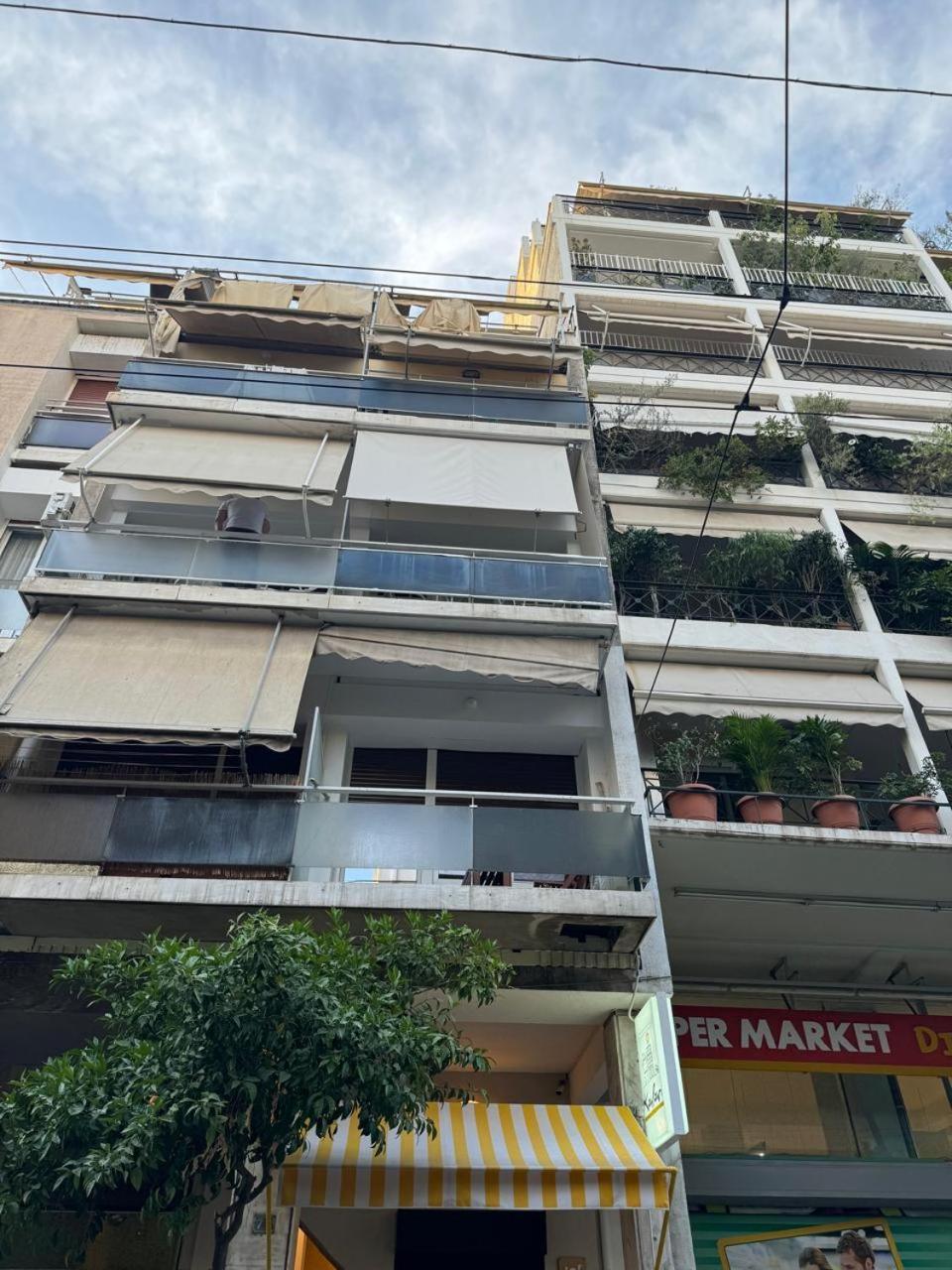 2Nd Floor Apt In Koukaki Athens Exterior photo